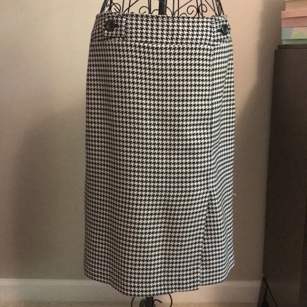 Ann Taylor pencil skirt